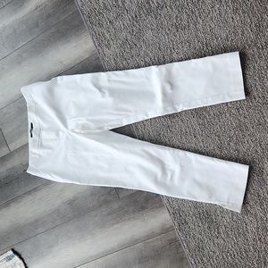 NWOT Tahari ankle pants size 6